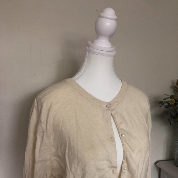 Alfred Sung cream cardigan - Picture 3 of 4